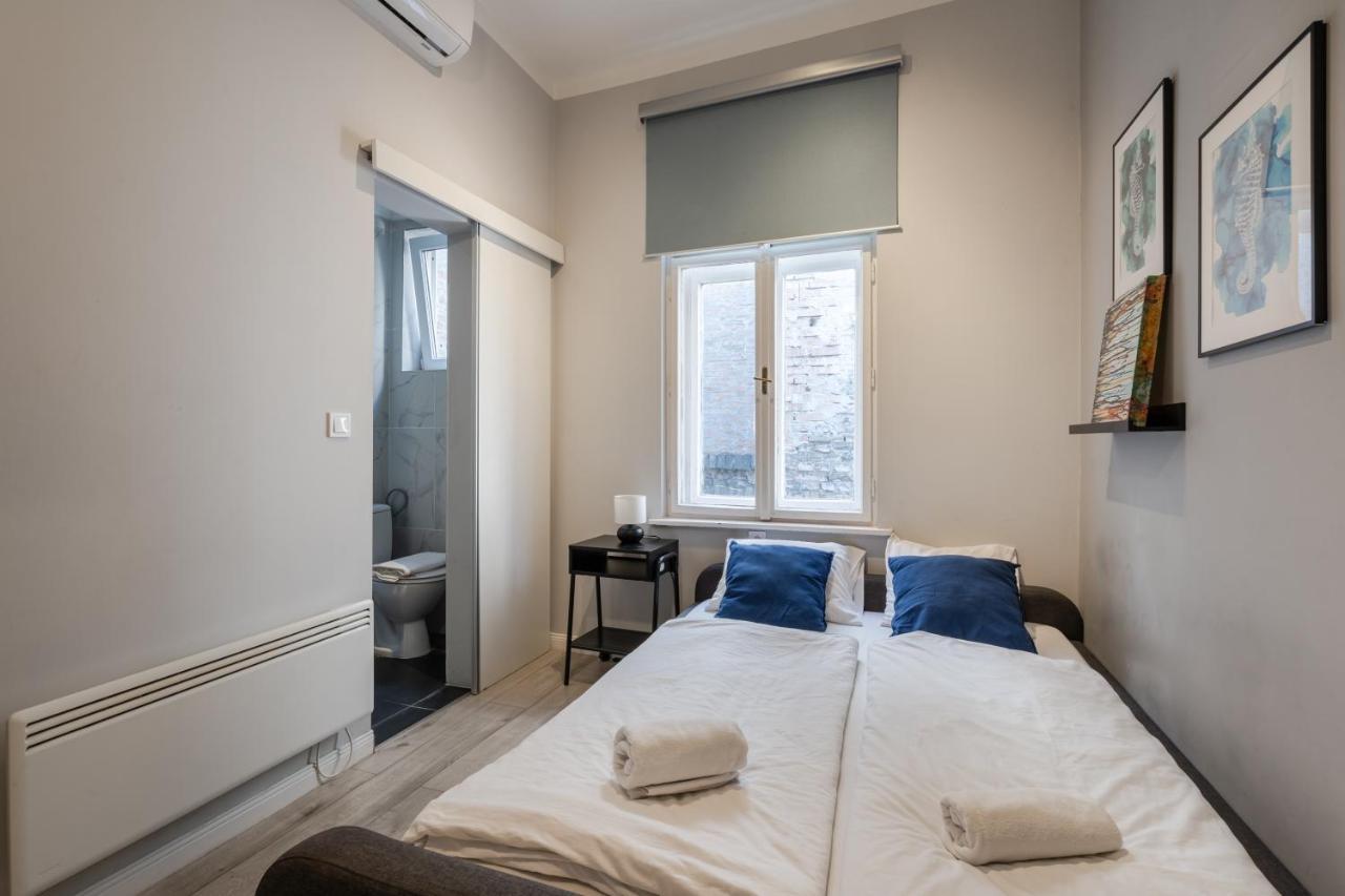 Kl31 - Best Location - Elegant Historic Residence By Bqa Budapest Esterno foto