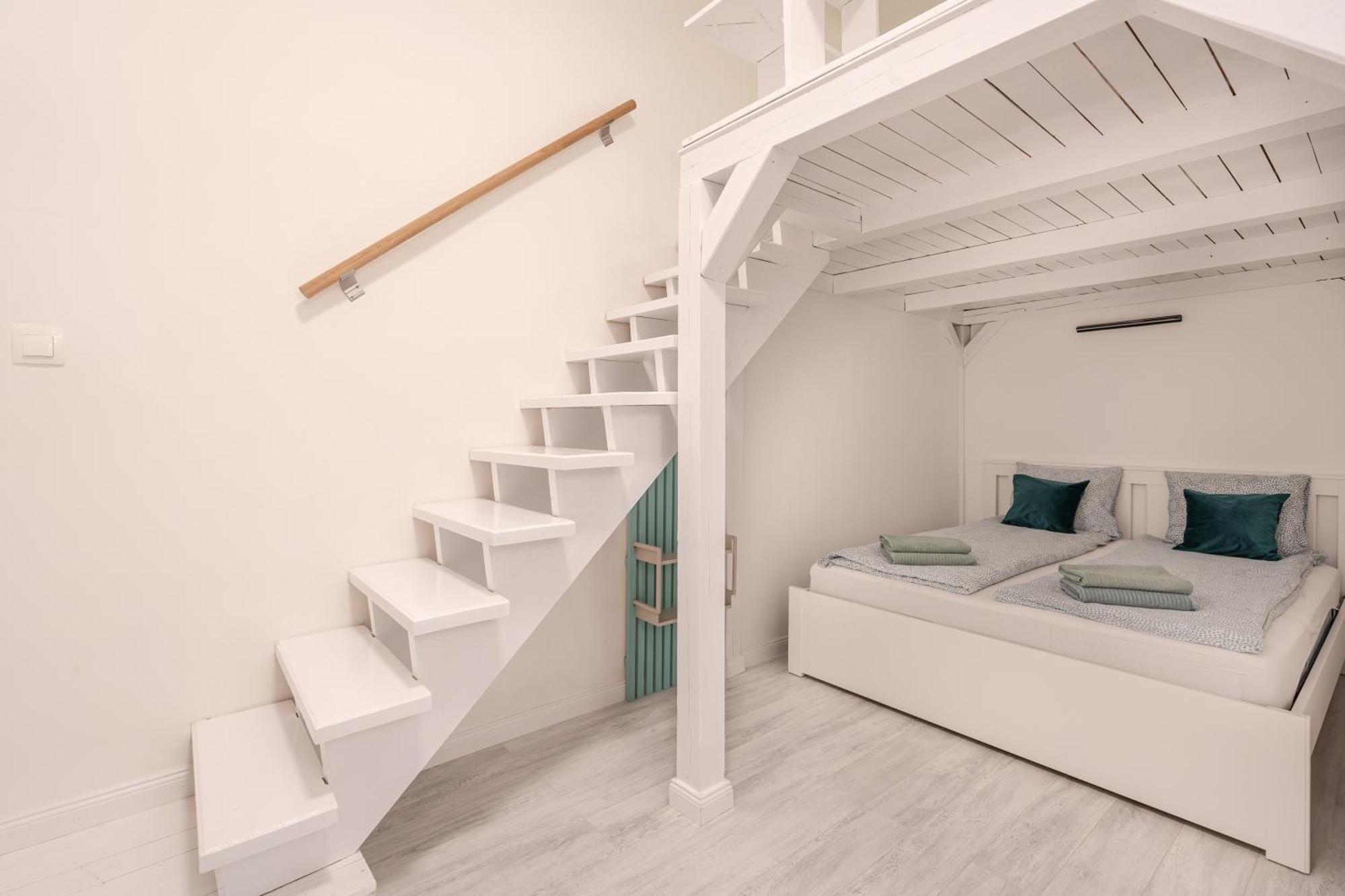 Kl31 - Best Location - Elegant Historic Residence By Bqa Budapest Esterno foto